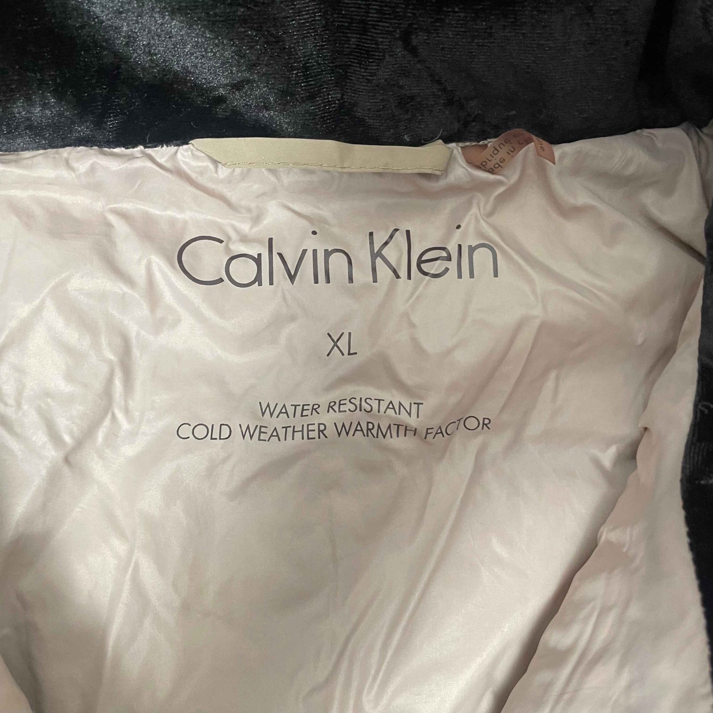 Calvin Klein Bunda