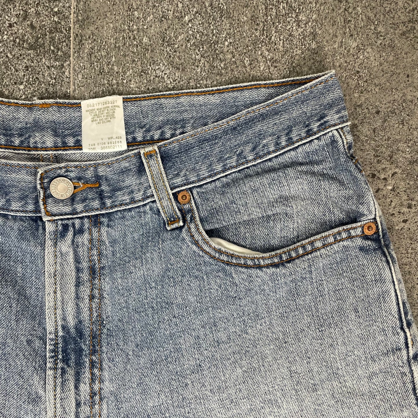 Levis Jorts 550 I L