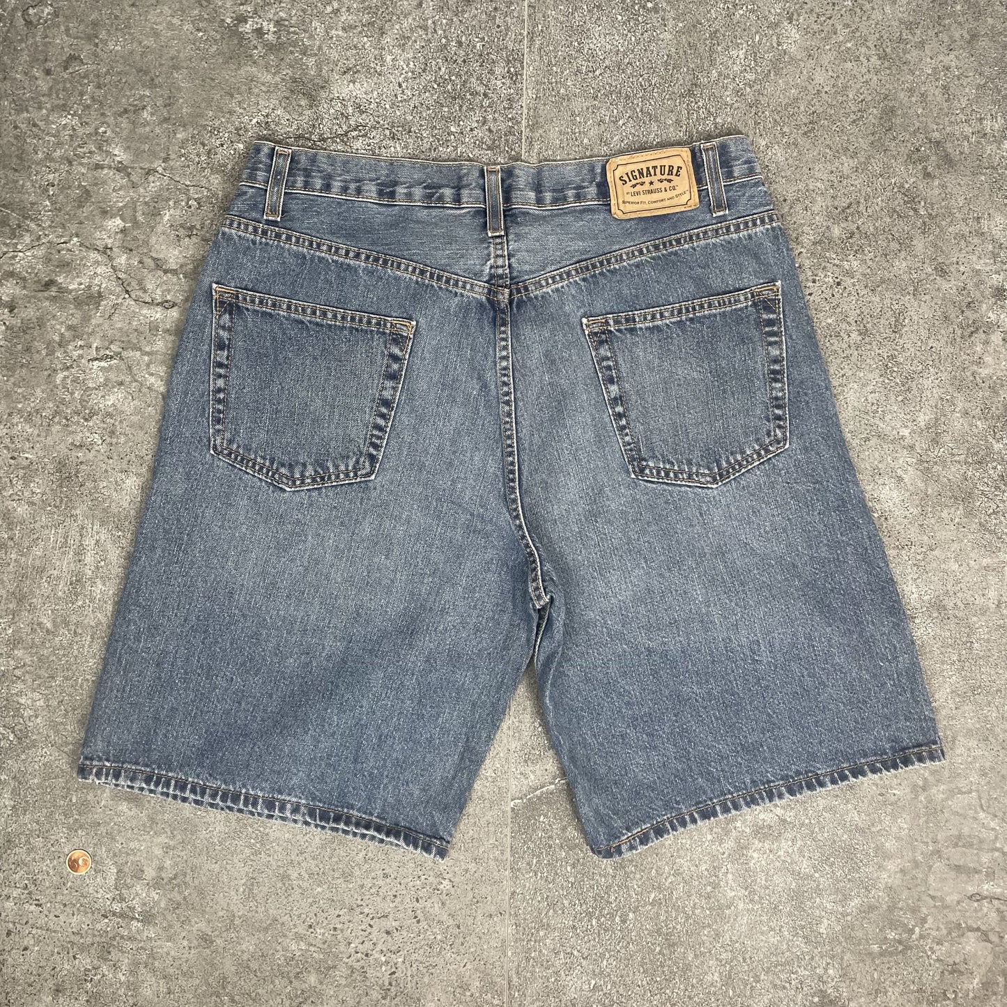 Levis Jorts I L