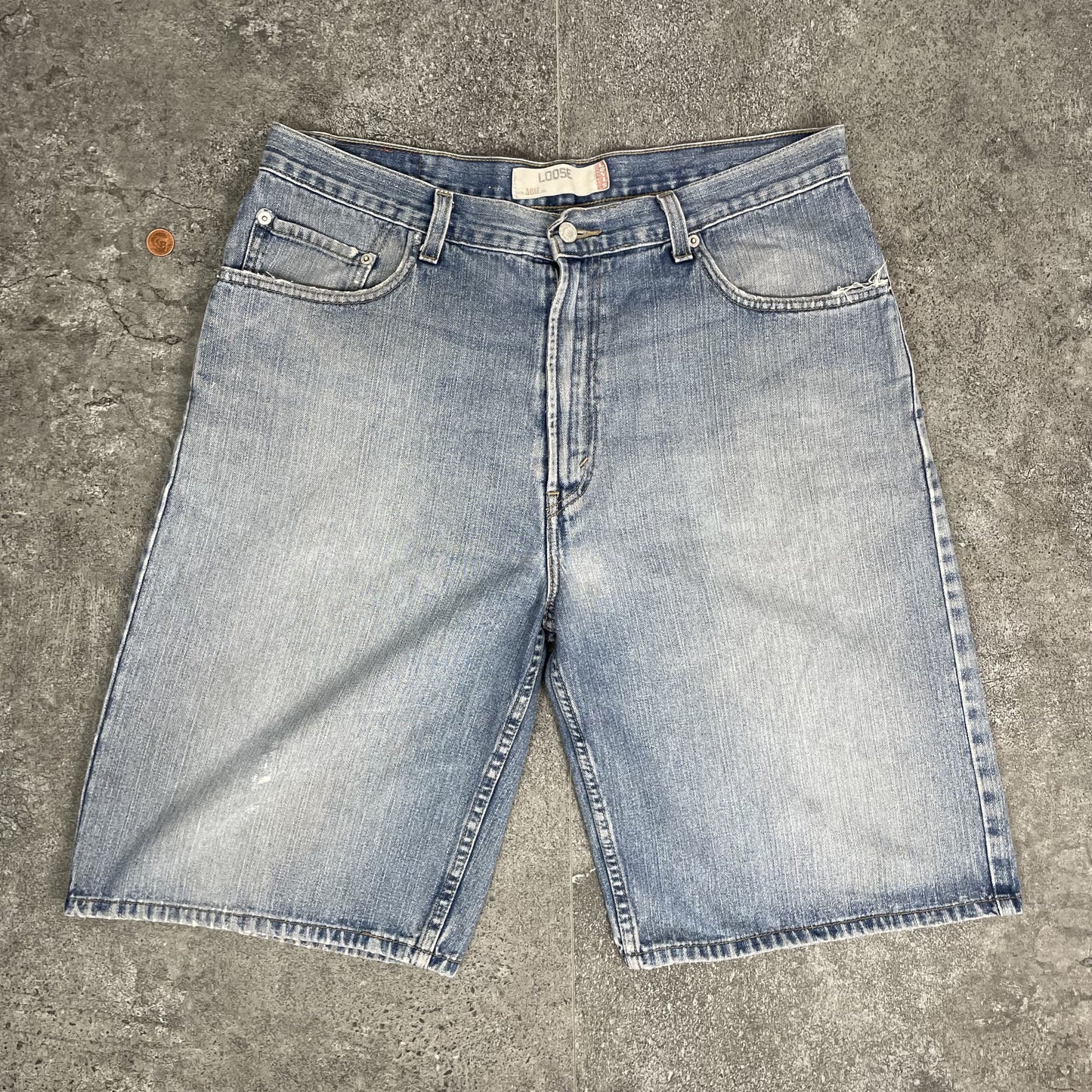 Levis Jorts 569 I L