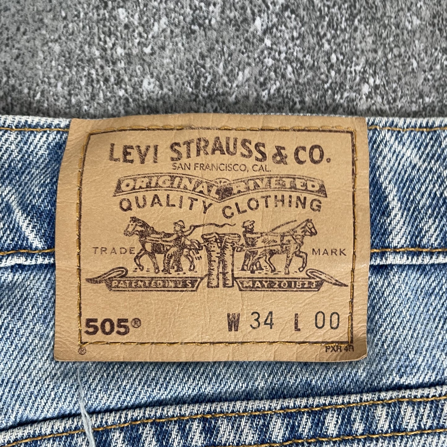 Levis Jorts 505 I L