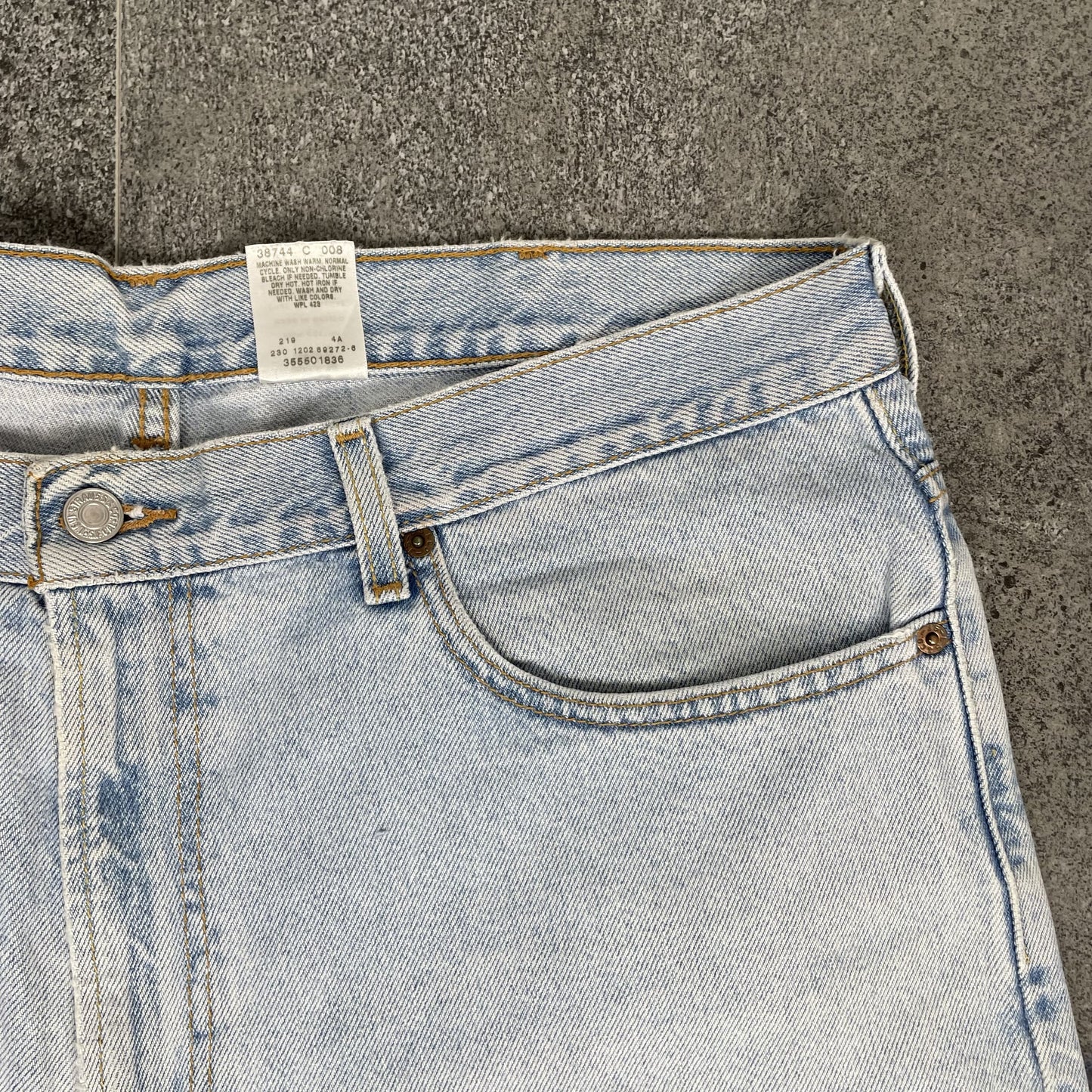 Levis Jorts 550 I L