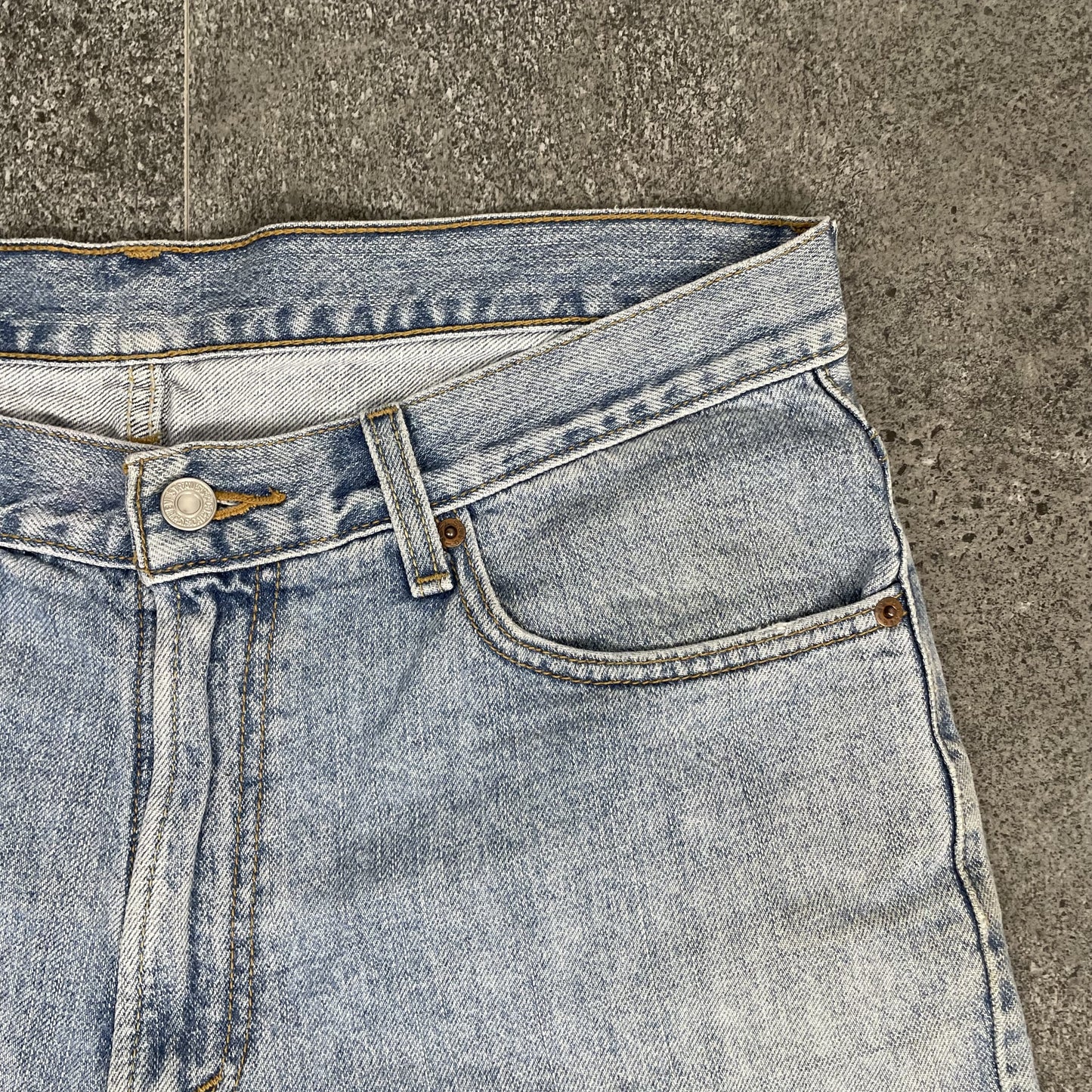 Levis Jorts 550 I L