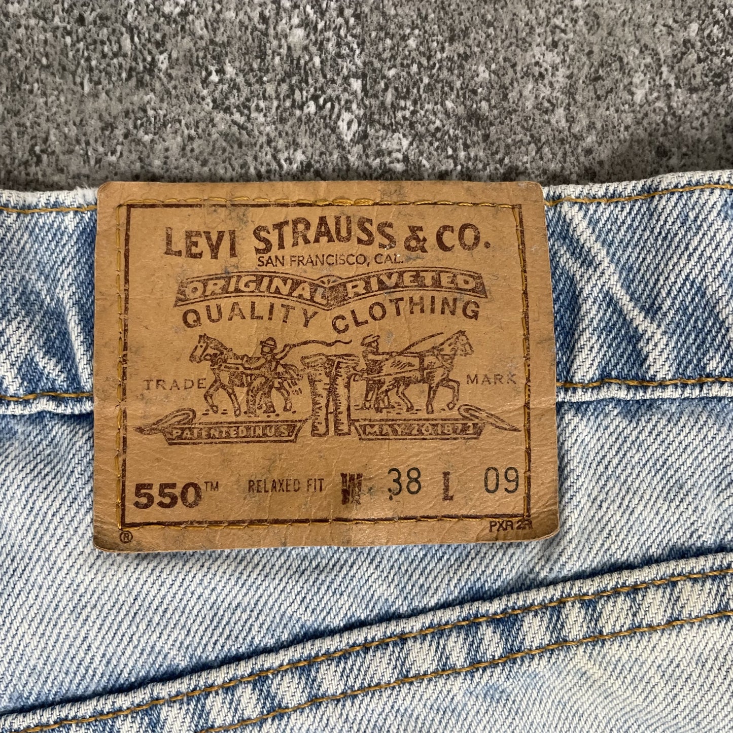 Levis Jorts 550 I L