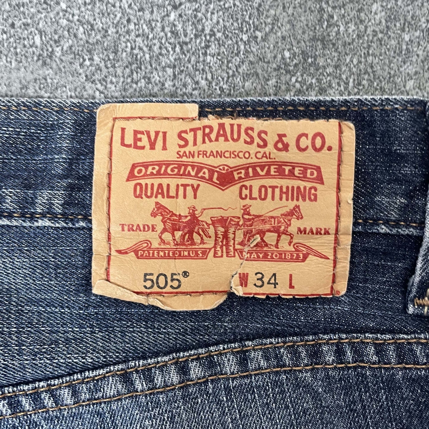 Levis Jorts 505 I L