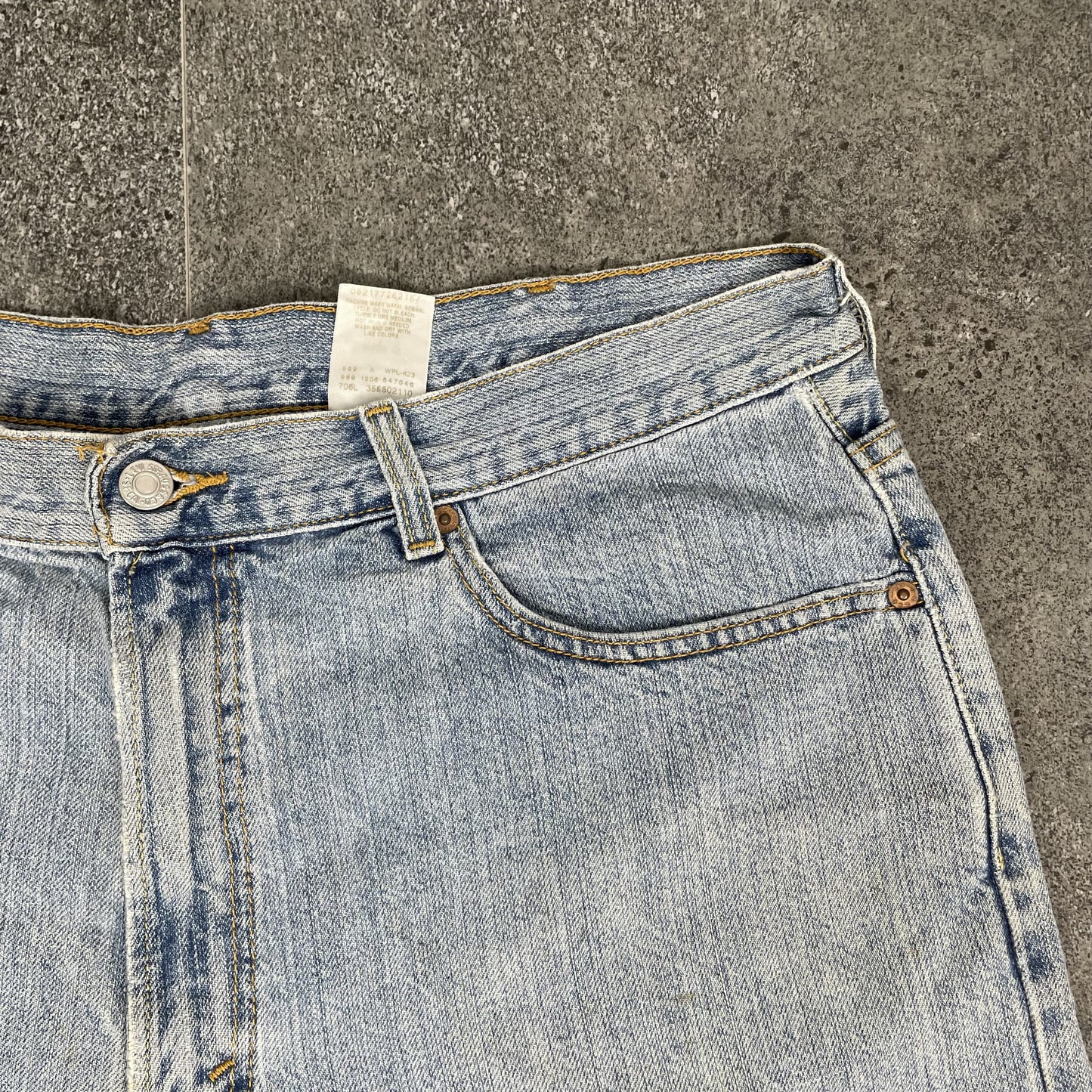 Levis Jorts 550 I L