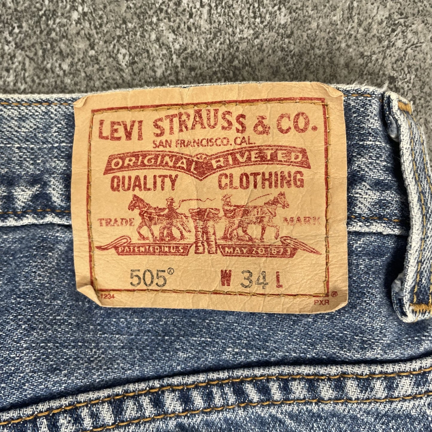 Levis Jorts 505 I L