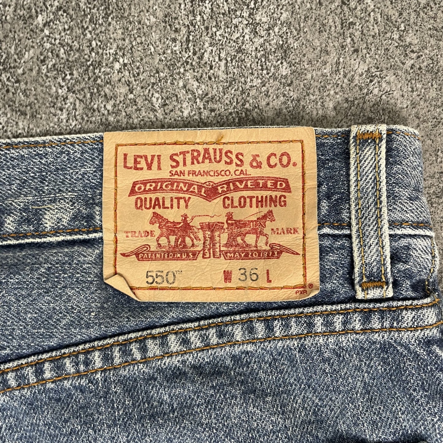 Levis Jorts 550 I L
