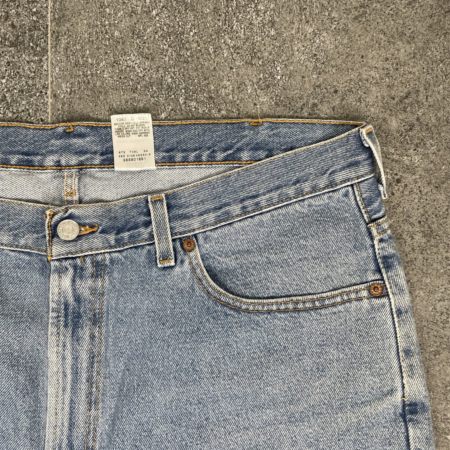 Levis Jorts 550 I L