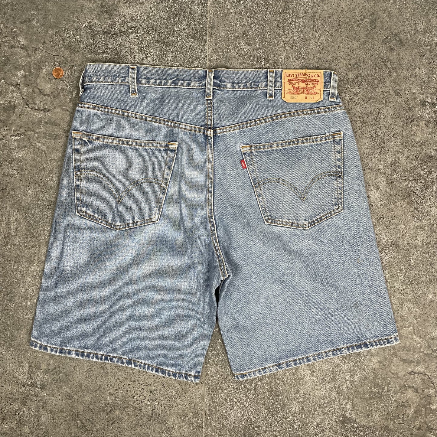 Levis Jorts 550 I L