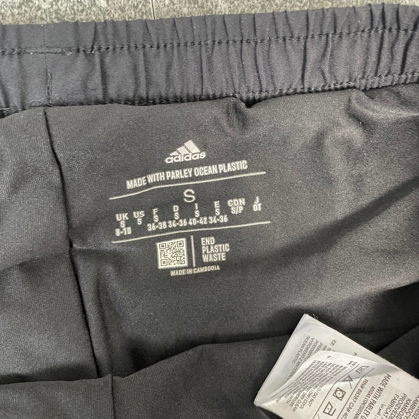 Adidas hlače I S